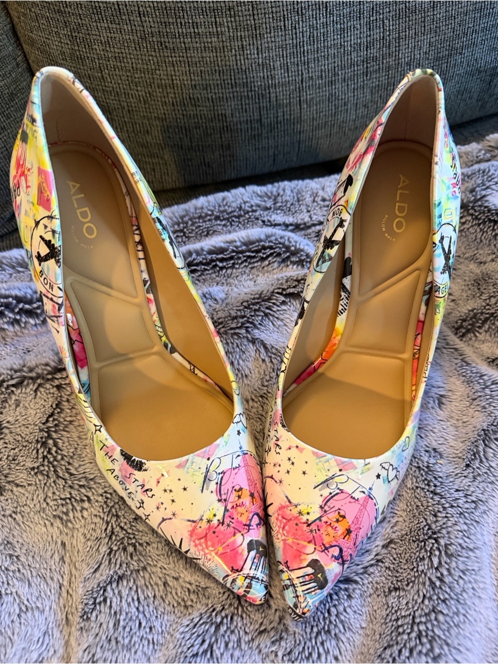 ALDO White Multicolor Graffiti-Print Pointed-Toe Pumps